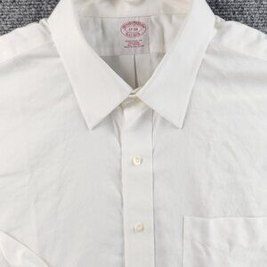 Brooks Brothers All Cotton Point 17 33 Traditional Non-Iron White Button Up Men